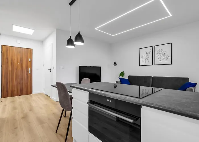 12th Floor Wola Modern By Bookinghost