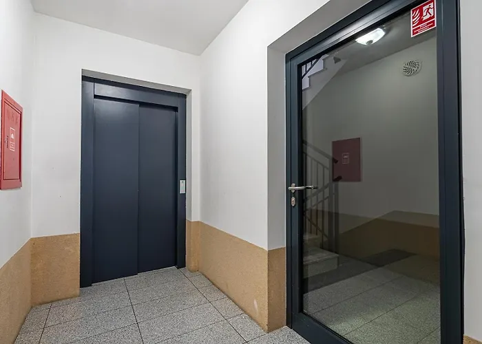 Apartament 12th Floor Wola Modern By Bookinghost *