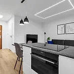 12th Floor Wola Modern By Bookinghost